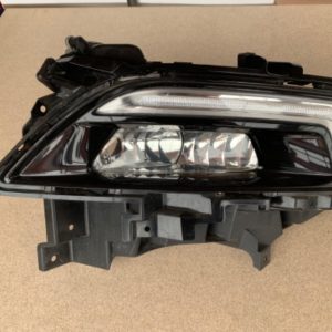 Proiector dreapta cu lumina de zi led Ford Mondeo Mk5 2018 DS7J-19952-CB DS7J-13D272-AC - Dezmembrari Auto