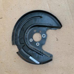 Protectie disc dreapta spate VW Golf 7 2019 5Q0615612P 5Q0 615 612 P la 0 km - Dezmembrari Auto