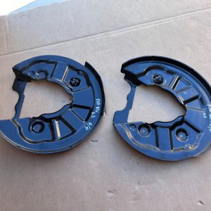 Protectie disc stanga spate VW Passat B8 2023 5Q0615611S 5Q0 615 611 S - Dezmembrari Auto