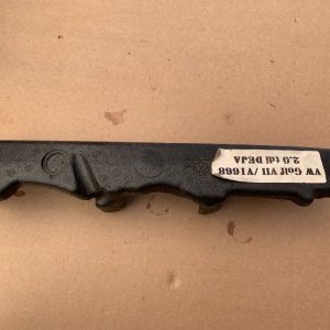 Protectie injectoare VW Golf 7 2.0 tdi 2019 04L130380F 04L 130 380 F la 0 km - Dezmembrari Auto