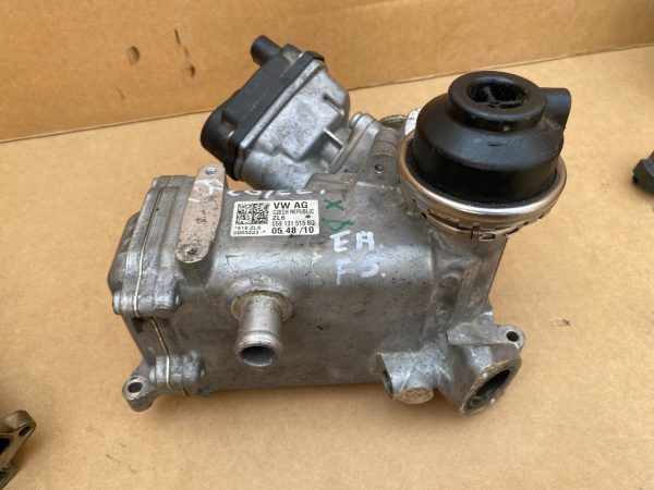 Racitor gaze cu EGR Audi A5 F5 3.0 tdi 059131515BQ 059 131 515 BQ 059131503S 059 131 503 S - Dezmembrari Auto