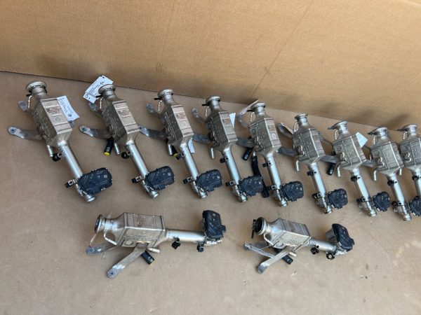Racitor gaze cu EGR VW Touareg CR 059131508AM 059 131 508 AM 059131508BP 059 131 508 BP - Dezmembrari Auto