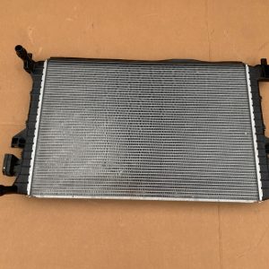 Radiator apa VW Golf 7 2019 5Q0121521HS 5Q0 121 521 HS la 0 km - Dezmembrari Auto