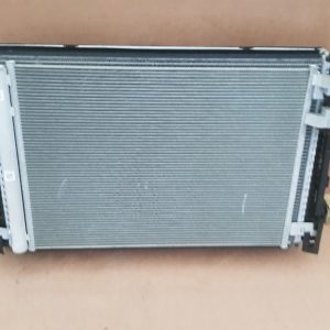 Radiator intercooler VW Passat B8 2.0 tdi 5Q0121251HQ 5Q0 121 251 HQ - Dezmembrari Auto