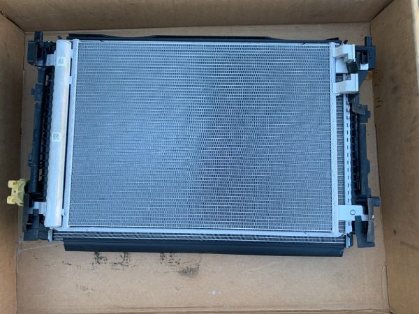 Radiator AC VW Passat B8 facelift 2020 5WA816411A 5WA 816 411 A la 0 km - Dezmembrari Auto