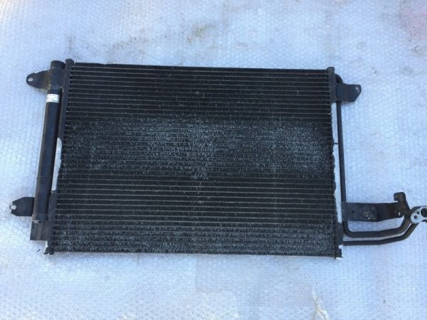 1K0820411Q 1K0 820 411 Q Radiator Audi A3 - Dezmembrari Auto