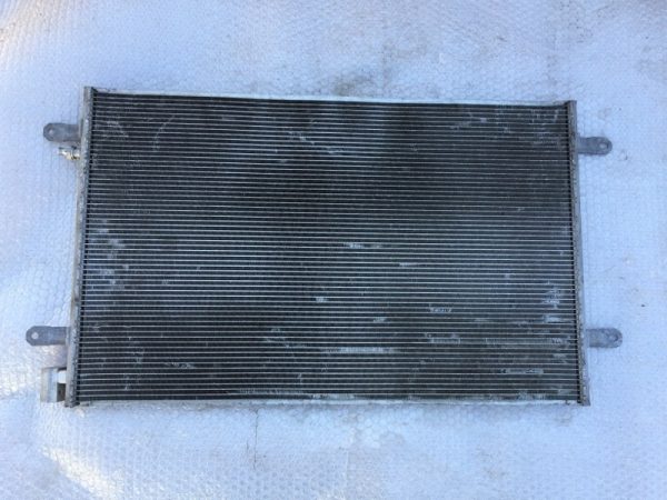 4E0260401P 4E0 260 401 P Radiator Audi A6 - Dezmembrari Auto