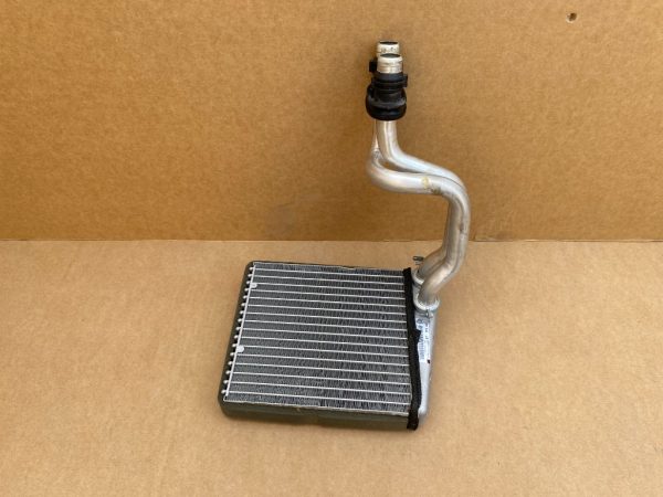 Radiator bord VW Golf 5 1K0819031A 1K0 819 031 A - Dezmembrari Auto