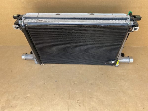 Radiator clima VW Touareg CR din 2018 3.0 tdi 4M0816411B 4M0 816 411 B - Dezmembrari Auto