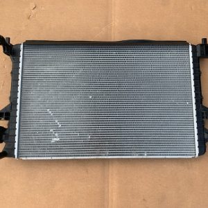 Radiator suplimentar VW Golf 7 2019 2.0 tdi 5Q0121251HS 5Q0 121 251 HS la 0 km - Dezmembrari Auto