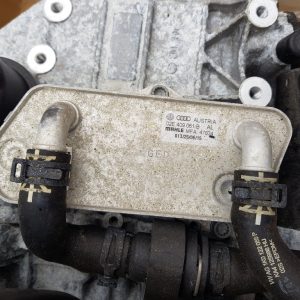 Radiator ulei termoflot VW Passat CC 02E409061B 02E 409 061 B - Dezmembrari Auto