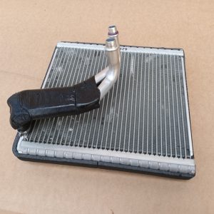 Radiator VW Arteon 2017 5Q1816105D 5Q1 816 105 D - Dezmembrari Auto