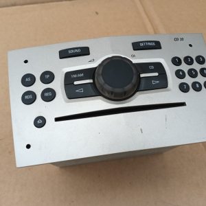 Radio CD Opel Corsa D 13257031 - Dezmembrari Auto