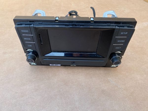 Radio CD VW Golf 7 touch screen 5G0035867 5G0 035 867 - Dezmembrari Auto