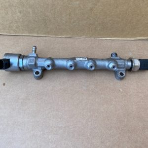 Rampa injectie Audi A6 C7 2.0 tdi 04L130089G 04L 130 089 G 04L130089H 04L 130 089 H la 0 km - Dezmembrari Auto