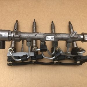04L089G 04L 089 G Rampa injectie injectoare VW Passat B8 - Dezmembrari Auto