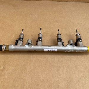 Rampa injectie VW Passat B8 facelift 2020 1.5 tsi 05E133320 05E 133 320 la 0 km - Dezmembrari Auto
