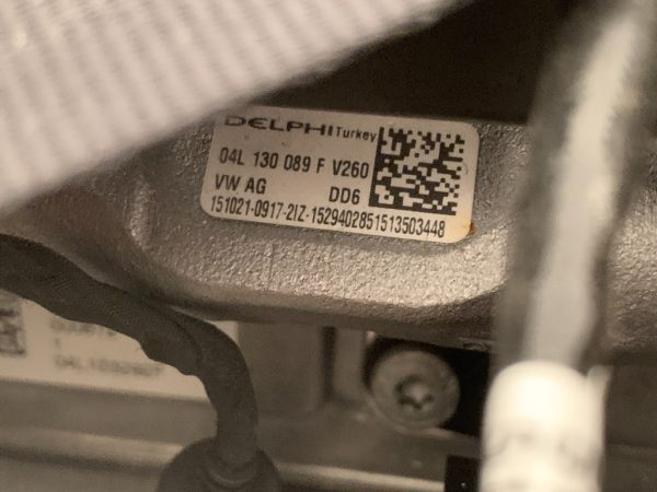 Rampa injectoare cu senzori VW Golf 7 1.6 tdi CXX CXXB 04L130089F 04L 130 089 F la 0 km - Dezmembrari Auto