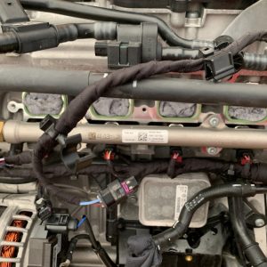 Rampa injectoare VW Passat B8 facelift 2020 1.5 tsi 05E133320 05E 133 320 la 0 km - Dezmembrari Auto