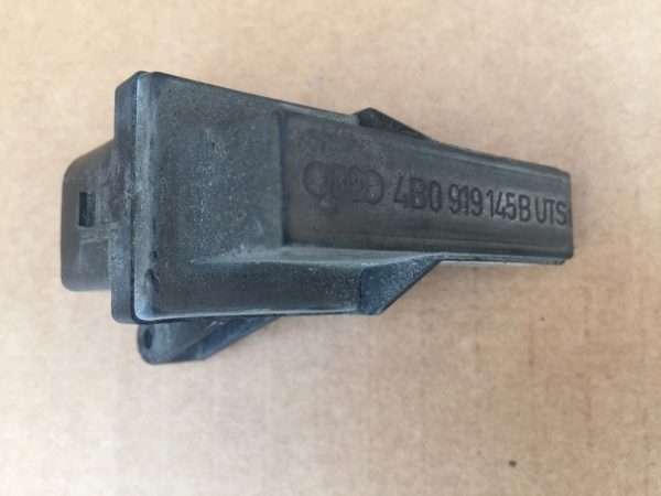 Receptor antena Audi A3 8P 4B0919145B 4B0 919 145 B - Dezmembrari Auto
