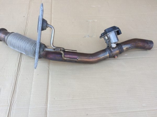 Regulator evacuare VW Passat B8 2.0 TDI 5Q0253691H 5Q0 253 691 H - Dezmembrari Auto