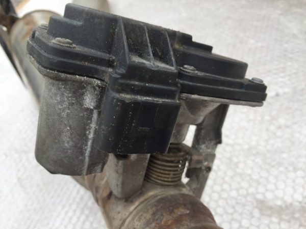 Regulator gaze esapament VW Sharan 2.0 TDI DLU 5Q0 253 691 5Q0253691 - Dezmembrari Auto