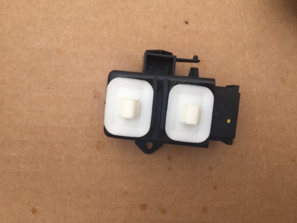 Releu incalzire in scaune Seat Alhambra 2 5K0959772 5K0 959 772 - Dezmembrari Auto