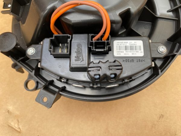 Rezistenta aeroterma VW Golf 7 2019 5Q0907521C 5Q0 907 521 C la 0 km - Dezmembrari Auto