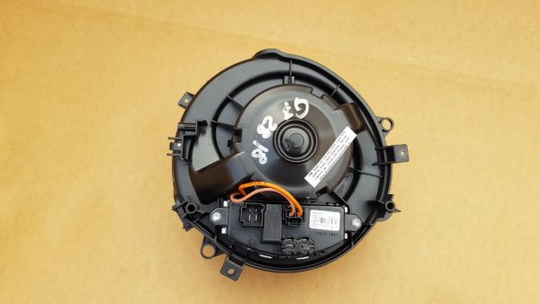 Rezistenta aeroterma VW Golf 7 5Q0907521C 5Q0 907 521 C - Dezmembrari Auto