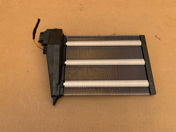 Rezistenta electrica VW Passat B6 1K0963235E 1K0 963 235 E - Dezmembrari Auto