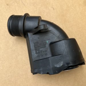 Rezonator turbina Audi A6 C7 2.0 tdi CSU 04L131111N 04L 131 111 N - Dezmembrari Auto