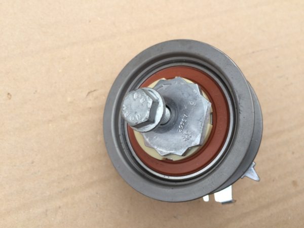 Rola Audi A3 8V 04E109479A 04E 109 479 A - Dezmembrari Auto