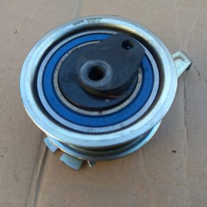 Rola intinzatoare Audi A3 8V 2011 04L109243B 04L 109 243 B - Dezmembrari Auto