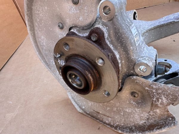 Rulment spate Audi A6 C7 2016 8K0407613B 8K0 407 613 B la 0 km - Dezmembrari Auto