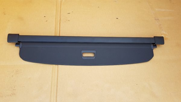 Rulou portbagaj VW Golf 7 variant 5G9867871X 5G9 867 871 X - Dezmembrari Auto