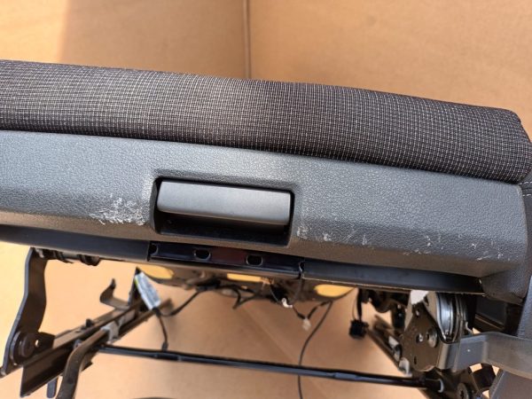 Scaun sofer VW Passat B8 la 0 km fara airbag model ergo confort - Dezmembrari Auto - imagine 2