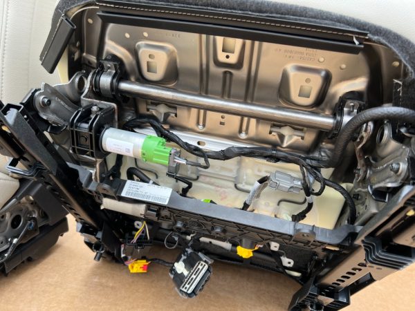 Scaune cu banchete din piele Ford Mondeo 5 2018 limuzina MK5 - Dezmembrari Auto - imagine 6