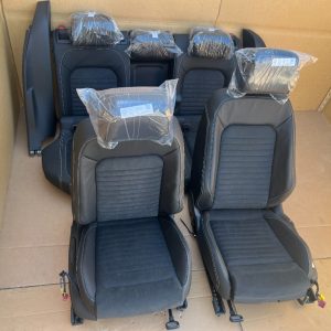 Interior piele alcantara VW Passat B8 2023 variant R-LINE la 0 km - Dezmembrari Auto