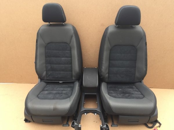 Scaune alcantara + textil cu incalzire VW Sportsvan 2018 / Golf 7 plus - Dezmembrari Auto