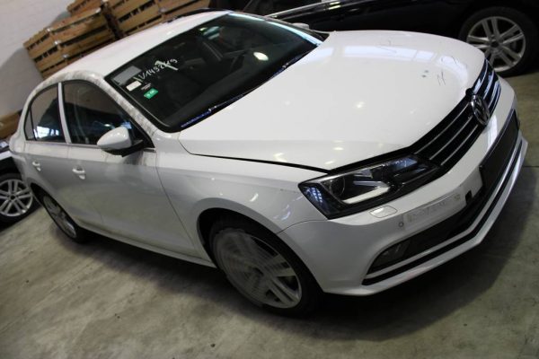 Scaune piele cu banchete VW Jetta facelift din 2017 la 0 km 2011-2018 - Dezmembrari Auto - imagine 4