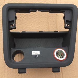 Scrumiera interior pentru nefumatori VW Sharan 2017 7N1 863 440 A 7N1863440A - Dezmembrari Auto