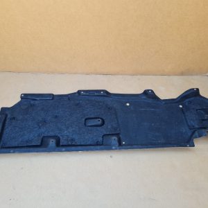 Scut lateral dreapta Audi Q8 2019 4M0825206 4M0 825 206 - Dezmembrari Auto