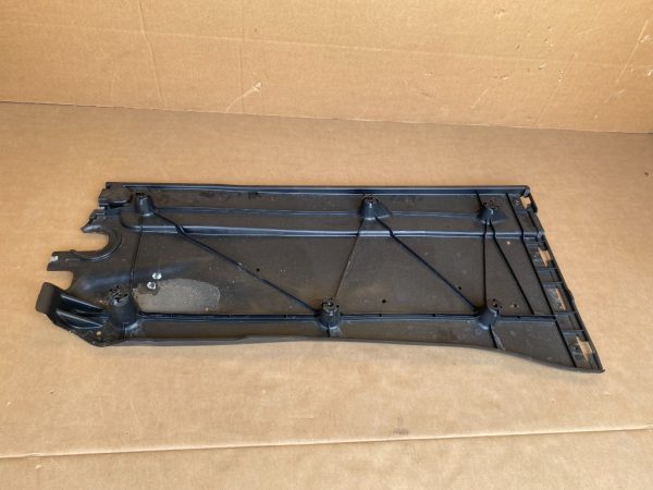 Scut lateral dreapta VW Caddy Ford Tourneo Connect 2023 5R3825202B 5R3 825 202 B la 0 km - Dezmembrari Auto