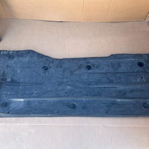 Scut lateral stanga VW Passat B8 din 2015-2019 3Q0825201H, 3Q0 825 201 H - Dezmembrari Auto