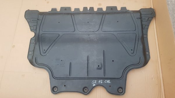 Scut motor diesel VW Golf 7 5Q0825236 5Q0 825 236 - Dezmembrari Auto