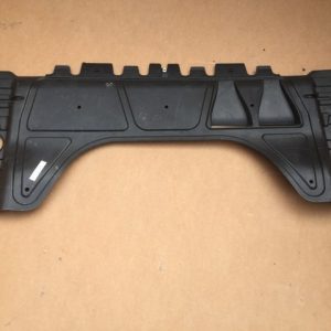 Scut motor plastic VW Passt B8 2.0 TDI DFC Alltrack 5Q0 825 901 B 5Q0825901B - Dezmembrari Auto
