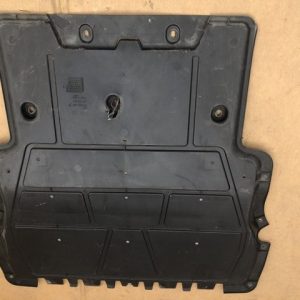 Scut motor plastic VW Sharan 7N 2017 7N0 825 235 7N0825235 - Dezmembrari Auto