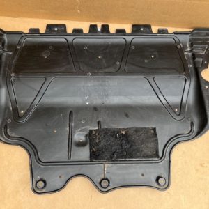 Scut motor VW Golf 7 1.6 tdi din 2016 5Q0825236 5Q0 825 236 - Dezmembrari Auto