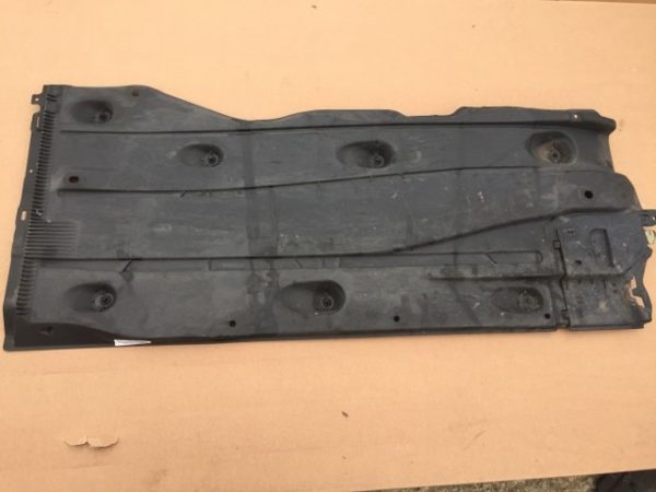 Scut plastic lateral stanga VW Golf 7 variant 5Q0 825 201 L 5Q0825201L - Dezmembrari Auto