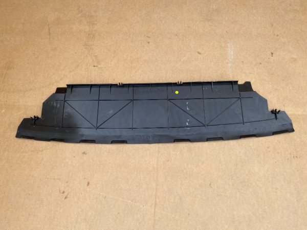 Scut plastic VW Taigo 2G7121341E 2G7 121 341 E - Dezmembrari Auto